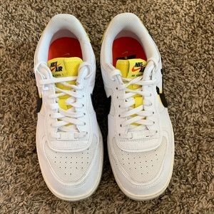 Nike Air Force 1’s platform sneakers limited addition smile